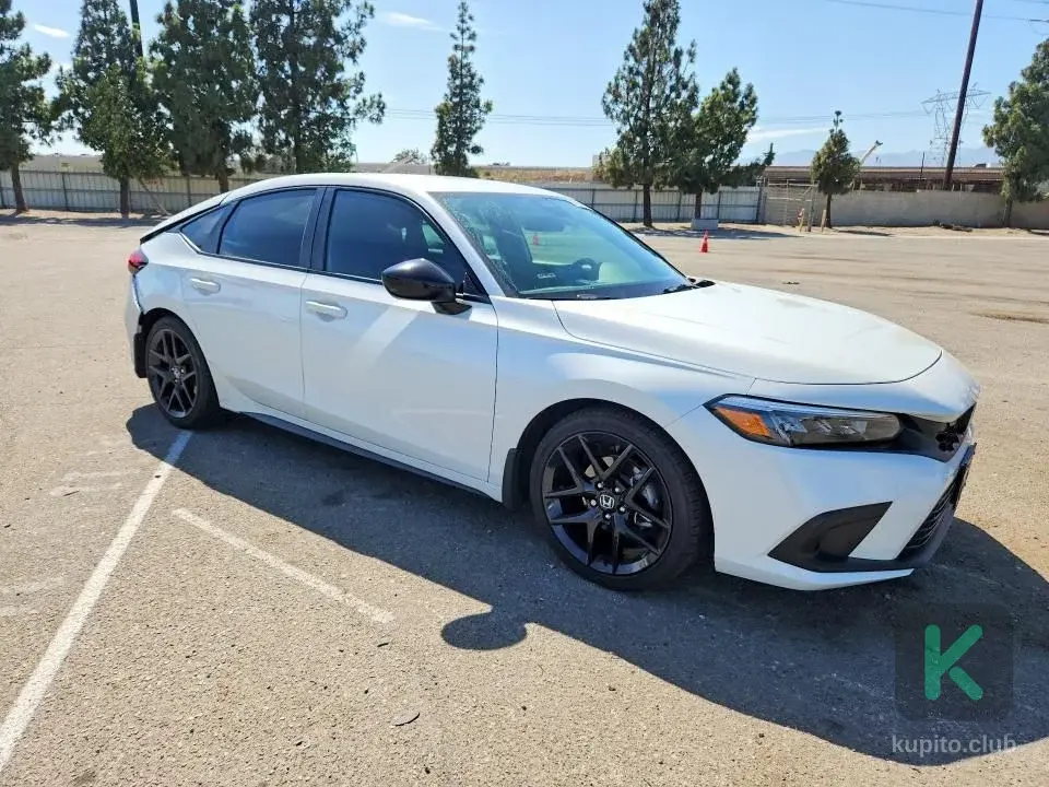 Honda Civic 2023 (Automată) - Chișinău - Imagine 1 din 5