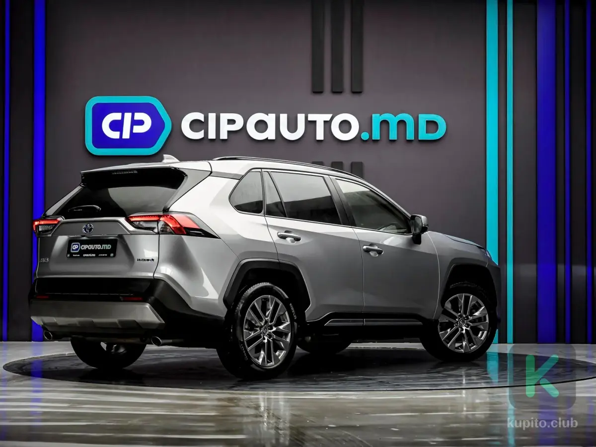 Toyota RAV4 2022 (Automată) - Toyota RAV4 2022 - Chișinău - Изображение 3 из 16