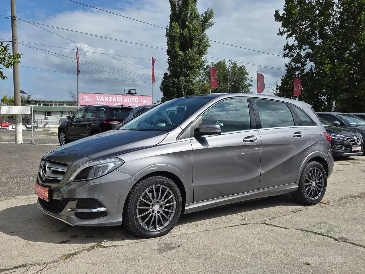 Mercedes-Benz B-Class 2015 (Automată) - Chișinău - Imagine 1 din 5