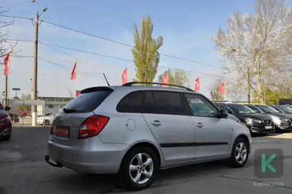 Škoda Fabia 2011 (Manuală) - Škoda Fabia 2011 - Chișinău - Imagine 4 din 17